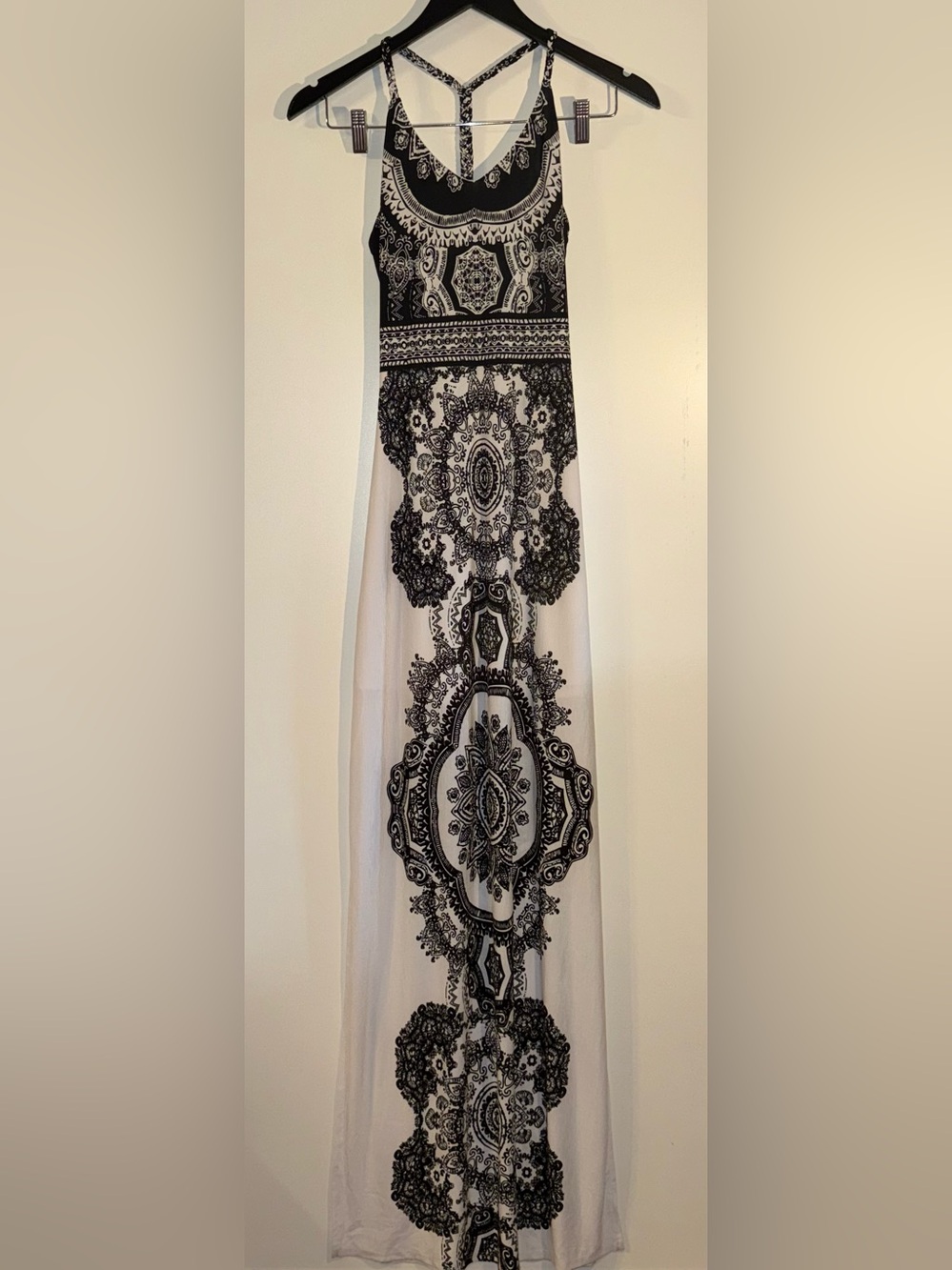 Black & White Vertical Tribal Design Strappy Twist Back Maxi Dress